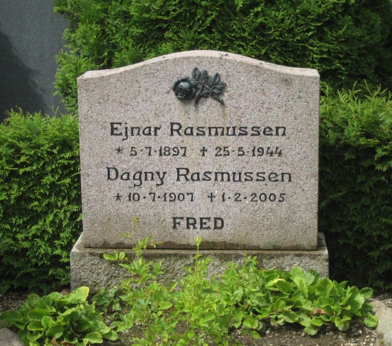 Ejnar Rasmussen.jpg